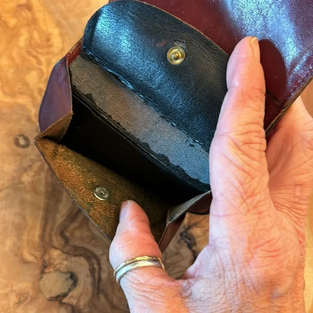 Vintage Leather Billfold Wallet Coin Purse